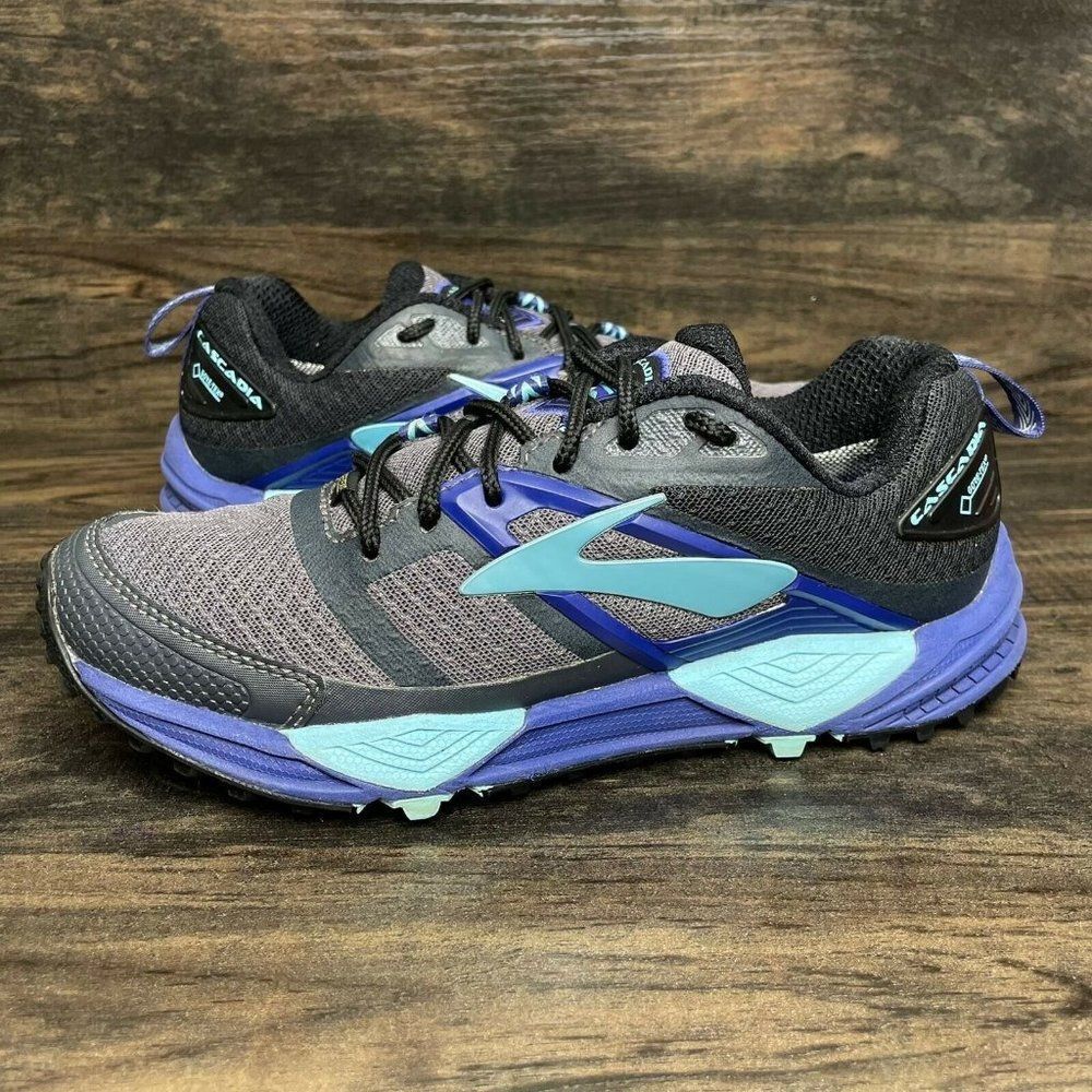 Brooks Cascadia Gore-Tex Colorblock Hiking Sneakers Women's Size US 6.5 B